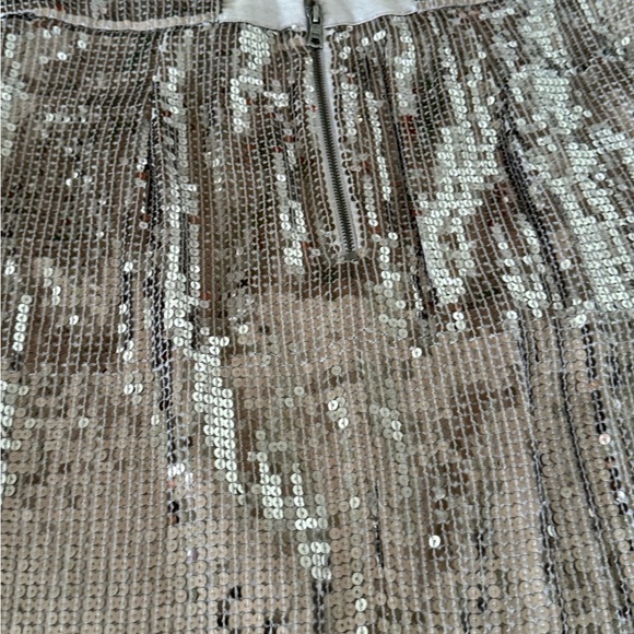 Alice + Olivia Sequin Gunmetal Silver Skirt 10 - Picture 6 of 13